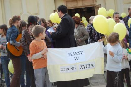 marsz w obronie zycia